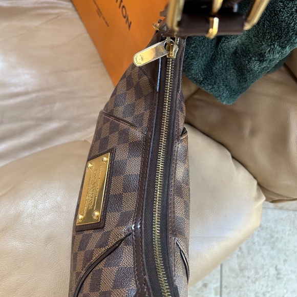 🦄 RARE RETIRED Louis Vuitton Thames in de - Picture 7 of 15
